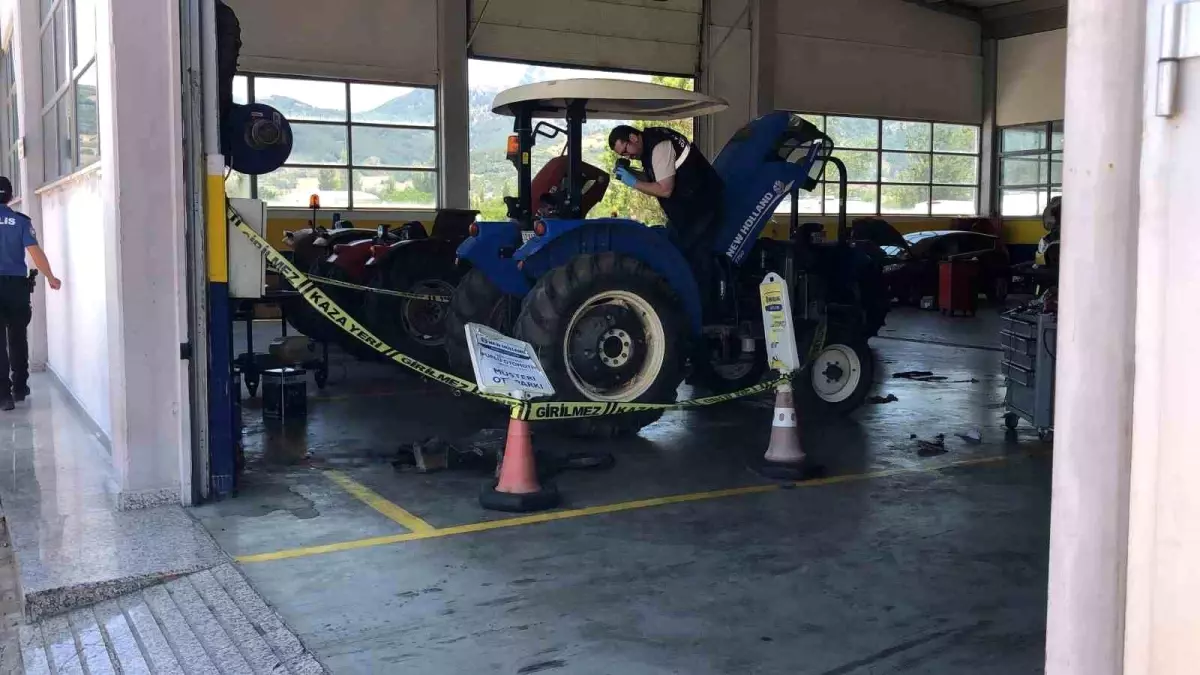Isparta'da Stajyer Genç Kaza Kurbanı Oldu