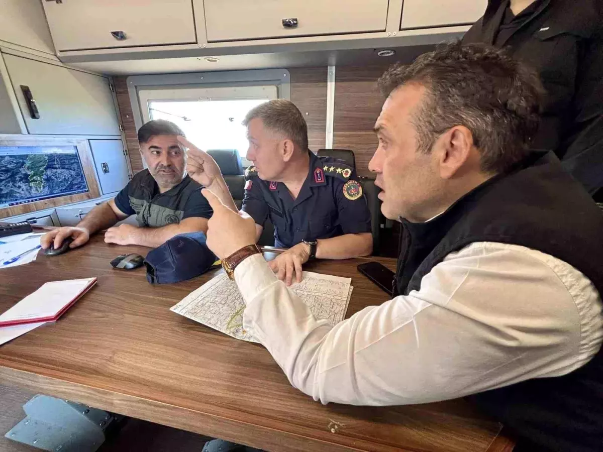 Bilecik Valisi Yangın Bölgesinde İnceleme Yaptı