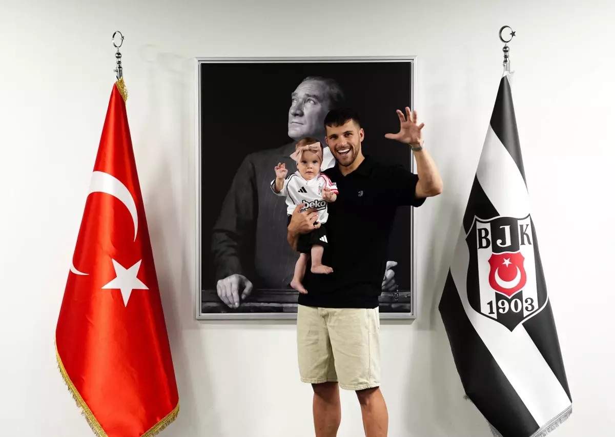 Beşiktaş, David Jurasek ile Anlaşma Sağladı