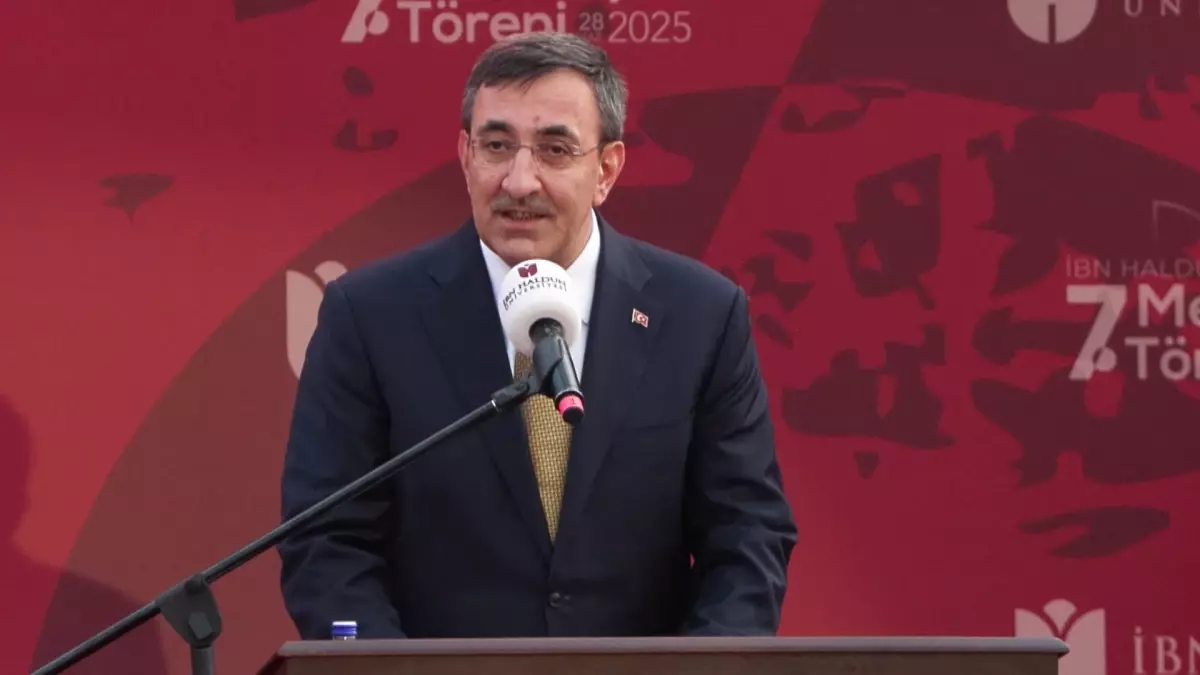 Cumhurbaşkanı Yardımcısı Yılmaz: Yüksek öğretimi Türkiye Yüzyılı vizyonunun temel taşı olarak gören bir anlayışla ilerliyoruz