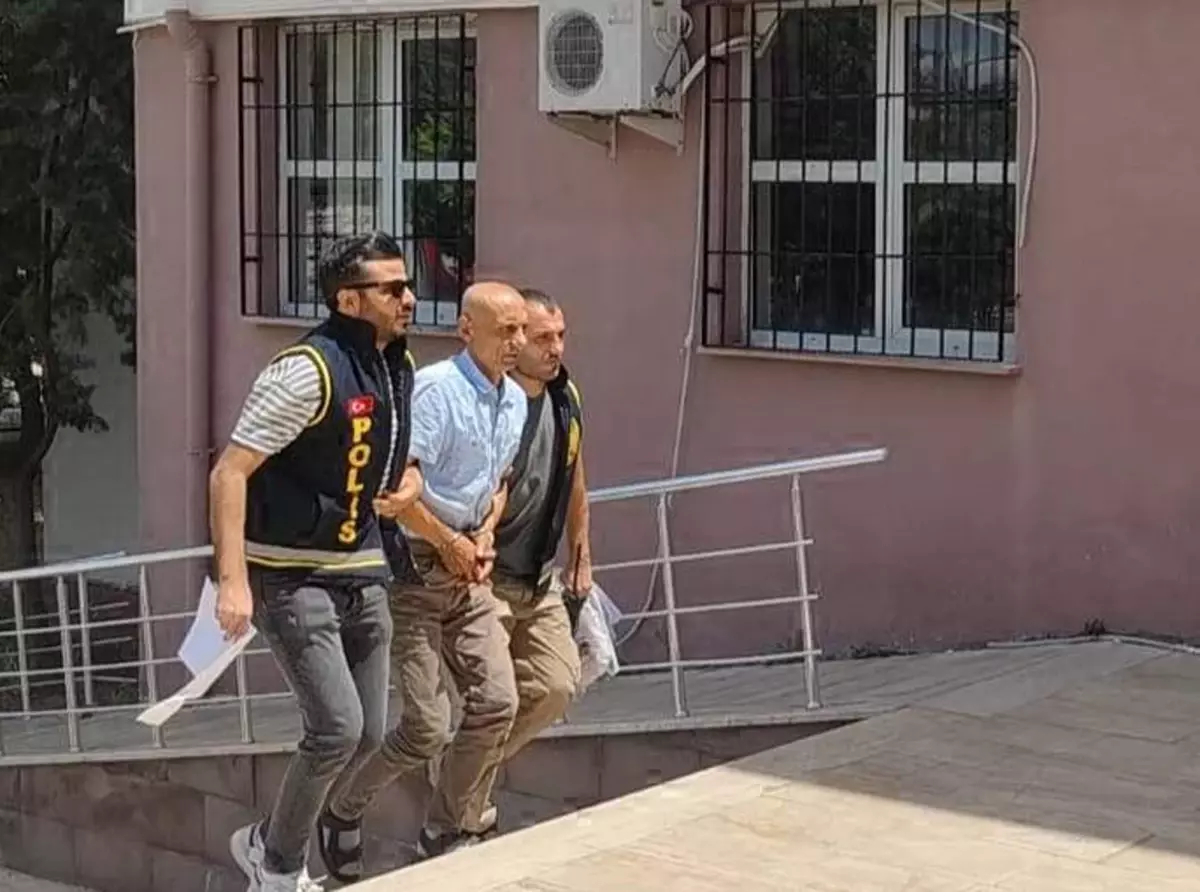 Eşini Bıçaklayarak Ağır Yaralayan Adam Tutuklandı