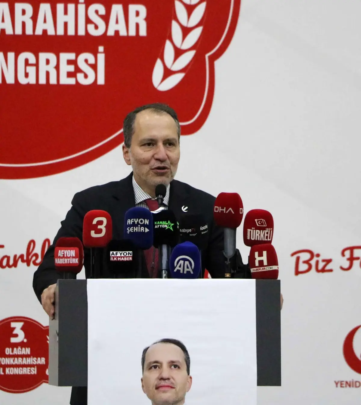 Yeniden Refah Partisi Genel Başkanı Fatih Erbakan: 'Yaşanabilir Türkiye'yi, yeniden büyük Türkiye'yi Yeniden Refah iktidarında hep birlikte kuracağız'
