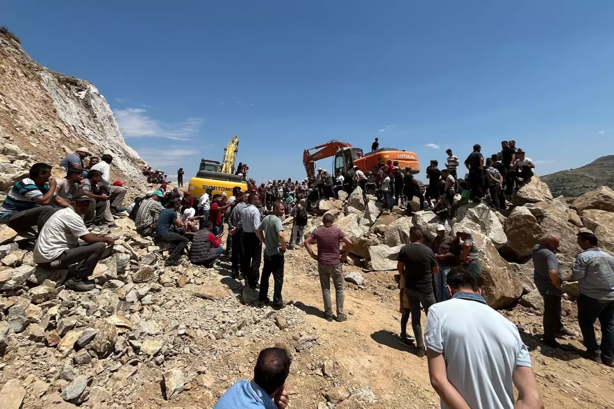 Isparta'da köylüyü isyan ettiren su projesi! Bastonlarıyla barikatları aştılar