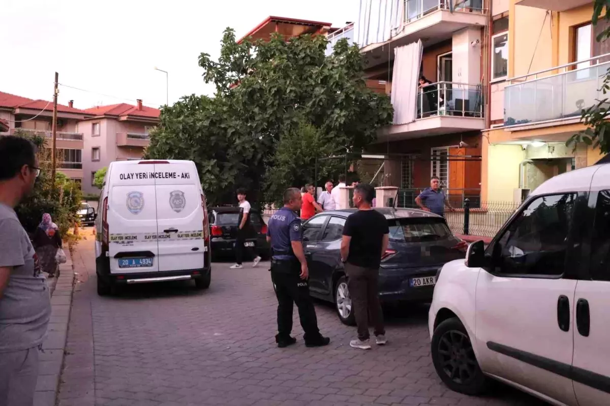 Denizli'de Bıçakla Cinayet: Şüpheli Kayıplara Karıştı