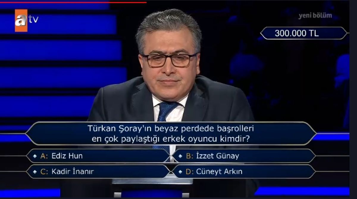 Türkan Şoray Kadir İnanır'la, Ediz Hun'la, İzzet Günay'la, Cüneyt Arkın'la birlikte kaç filmde oynadı?