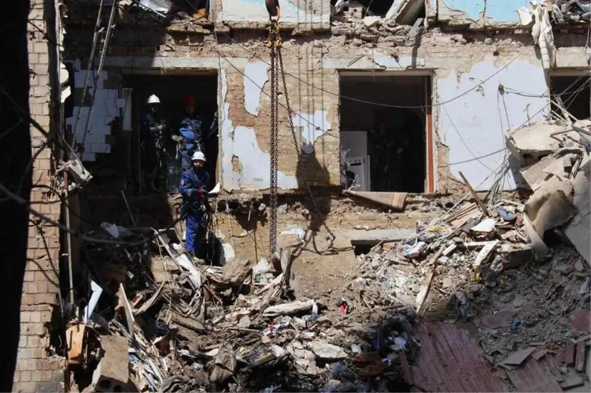 Ukrayna Hava Savunma Kuvvetleri, Rusya'nın Füze ve İHA Saldırısını Püskürtmekte Zorlanıyor