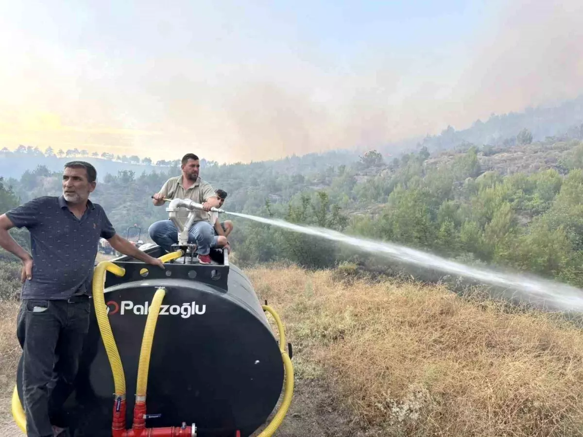 Bilecik’ten Yangın Bölgesine Destek: Tarım Esnafı İtfaiye Tankeriyle Yardım Etti