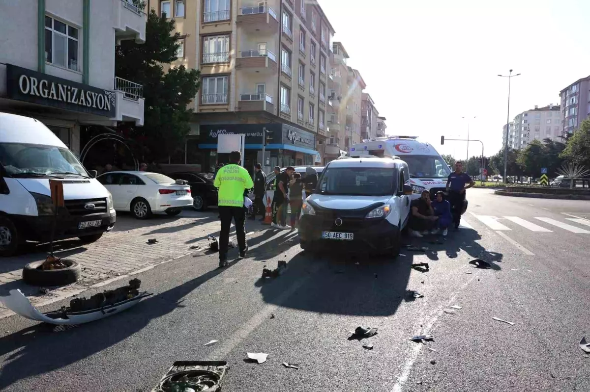 Nevşehir'de Kaza: 3 Yaralı