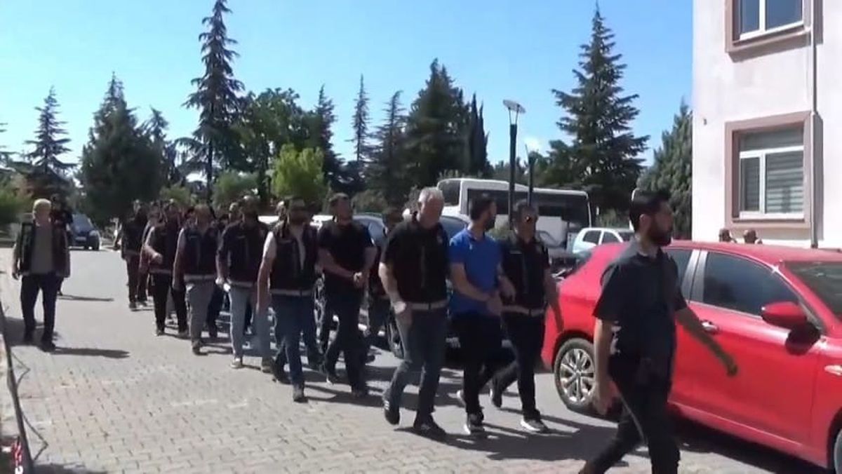 Amasya'da Uyuşturucu Operasyonunda 13 Tutuklama
