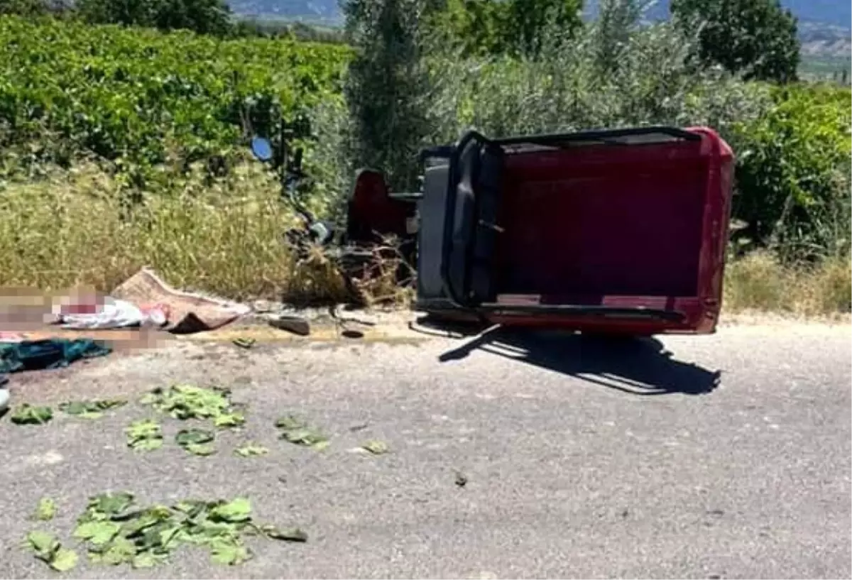 Manisa'da Elektrikli Motosiklet Kazası: 1 Ölü, 1 Yaralı