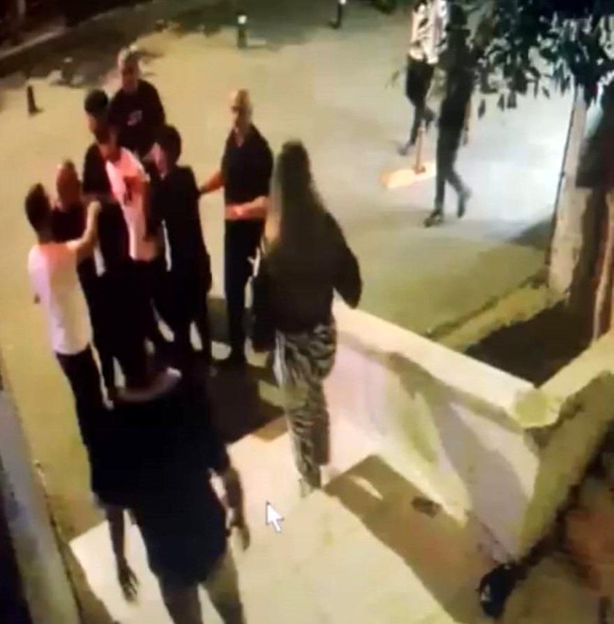 Batman'da Yan Bakma Kavgasında 3 Gözaltı