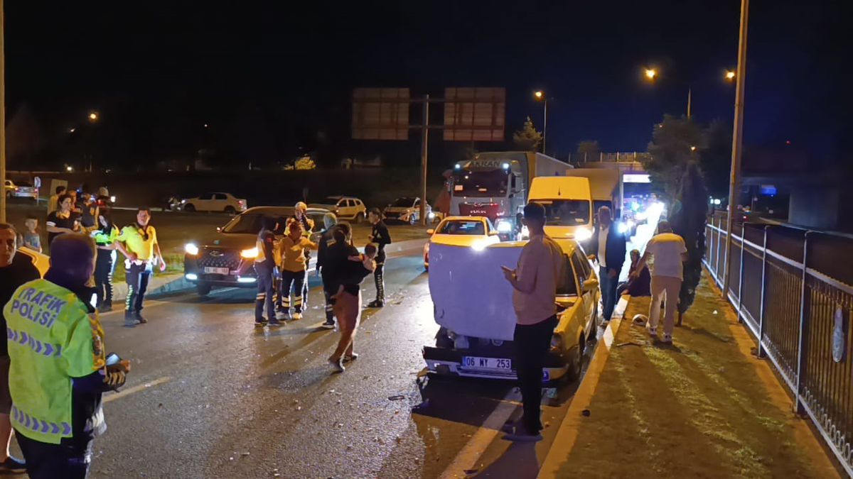 İnegöl'de Zincirleme Trafik Kazası: 4 Yaralı