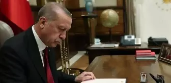 Cumhurbaşkanı Erdoğan'ın imzasıyla 2 mahkumun kalan cezaları kaldırıldı
