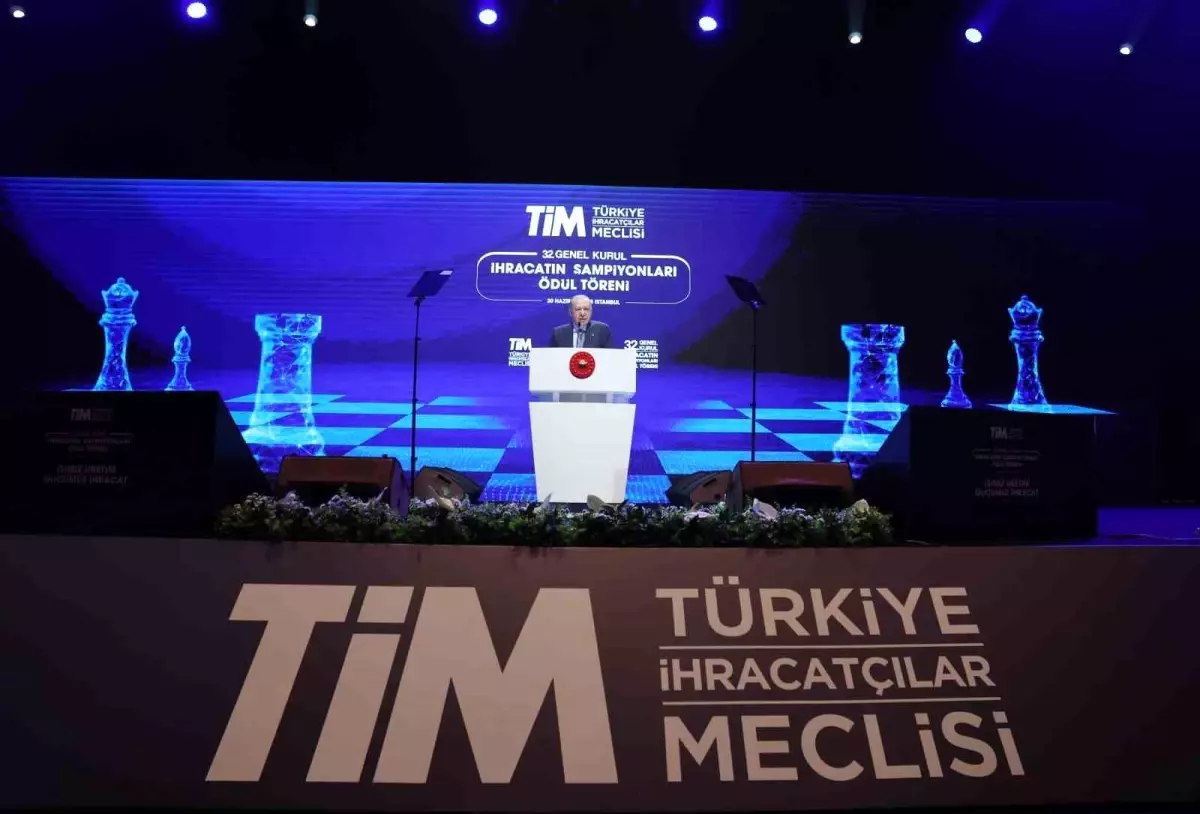 Cumhurbaşkanı Erdoğan: 'Yıl sonunda enflasyonda 20'li rakamları görmeyi bekliyoruz'