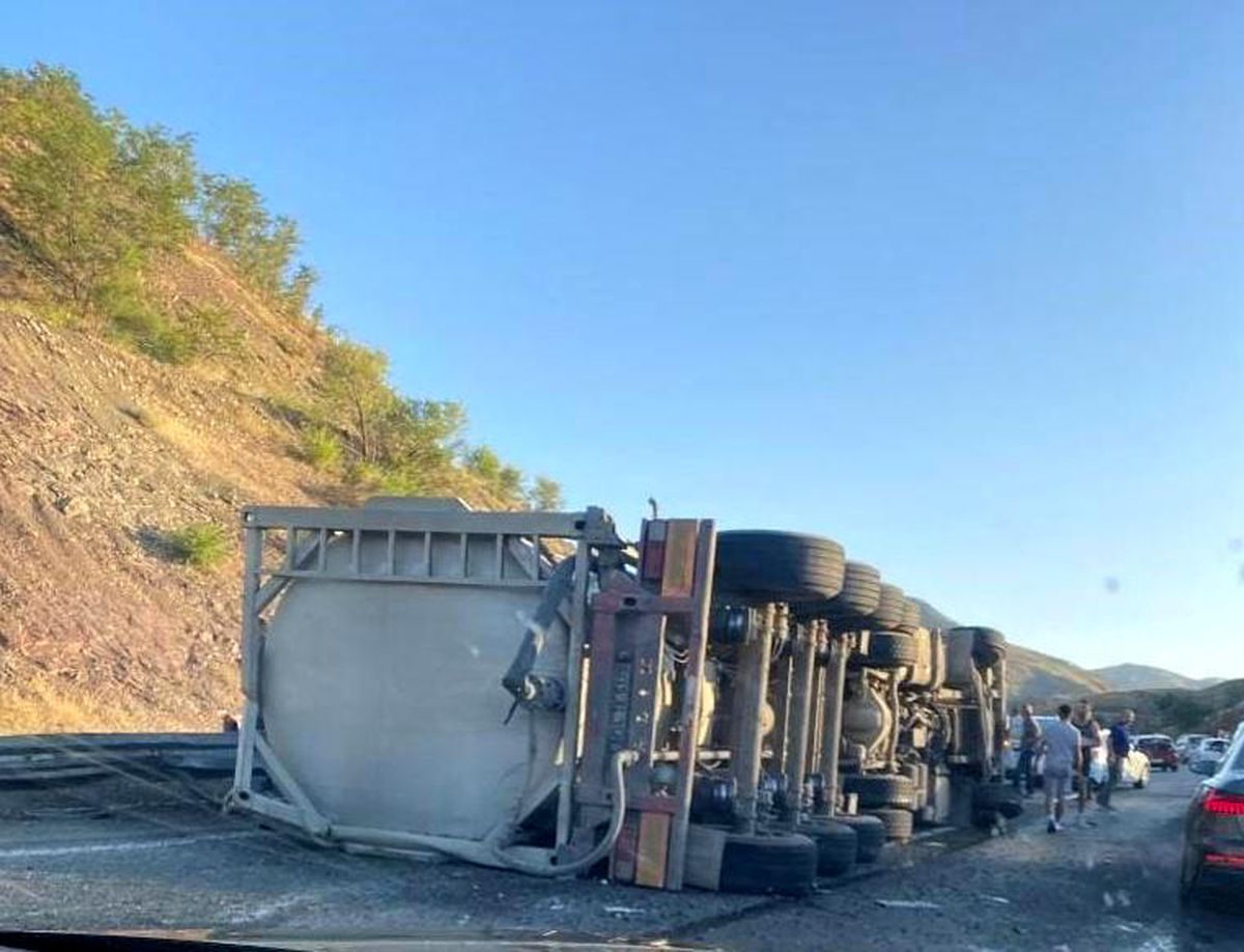 Elazığ'da Tır Kazası: 1 Yaralı