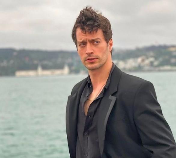 Feyyaz Şerifoğlu kimdir, kaç yaşında, nereli? Feyyaz Şerifoğlu nasıl ünlü oldu? Feyyaz Şerifoğlu kimdir, kaç yaşında, nereli? Feyyaz Şerifoğlu nasıl ünlü oldu?