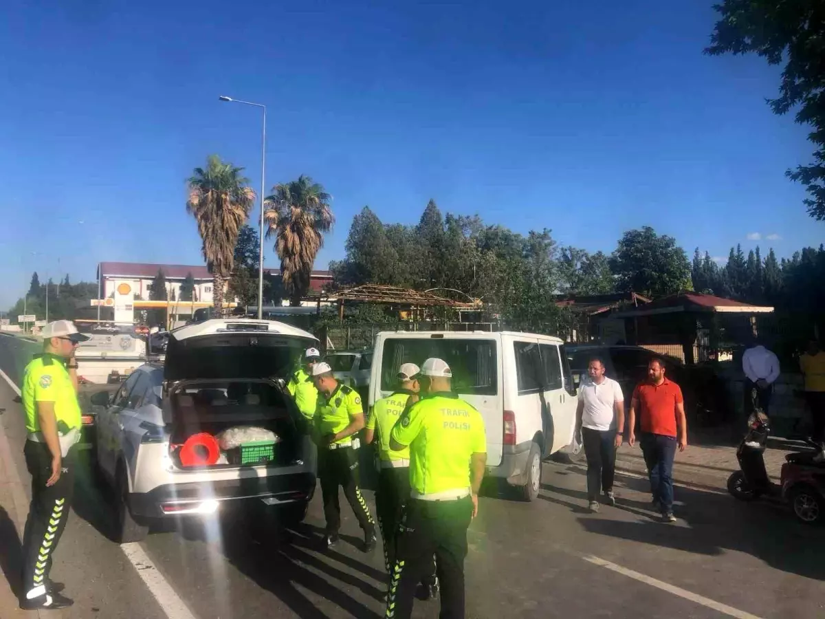 Kahramanmaraş'ta 3 Araçlı Kaza: 4 Yaralı