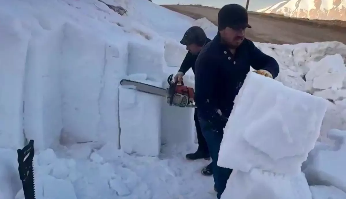 Antalya'da Yayla Karı ile Serinleme Keyfi