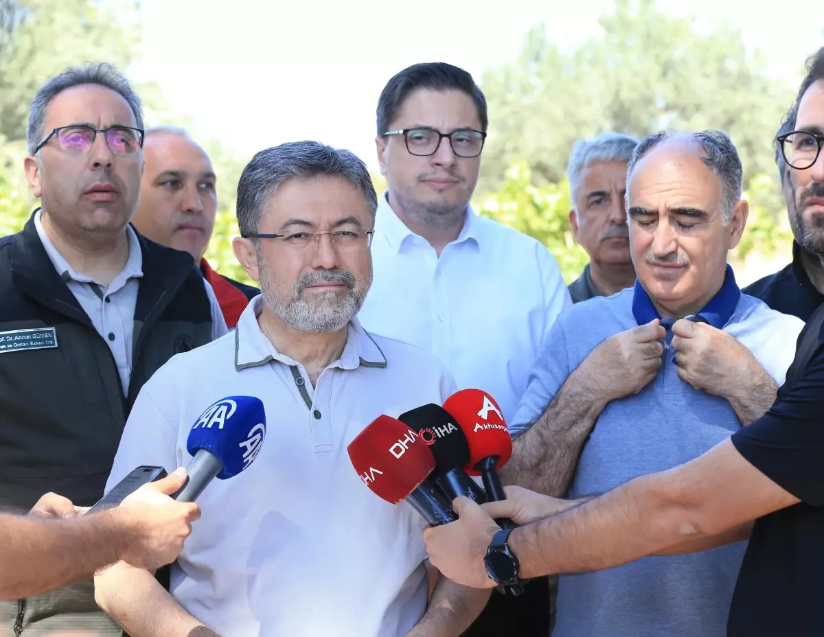 Akhisar Yangınında Son Durum: Bakan Yumaklı Açıklamalarda Bulundu