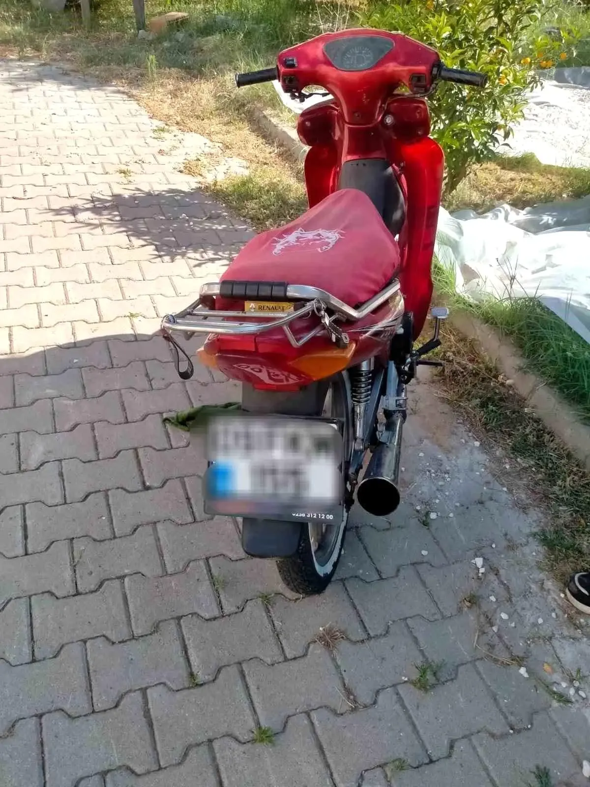 Nazilli'de Sahte Plaka ile Motosiklet Süren Sürücüye Cezai İşlem