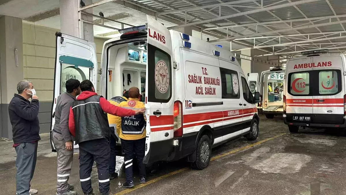 Siverek'te Yolun Karşısına Geçerken Tırın Çarptığı Yaşlı Kadın Hayatını Kaybetti