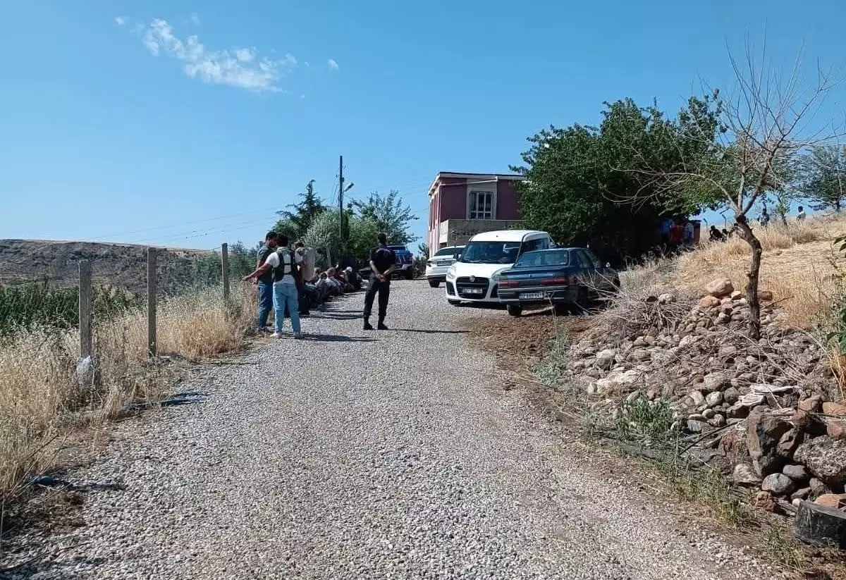 Eşini Tüfekle Öldüren Adam Gözaltına Alındı