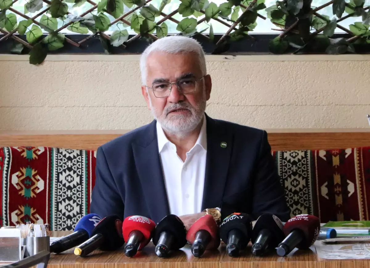Yapıcıoğlu: 'Cumhuriyet, milletin seçme hakkına sahip olmasıdır'