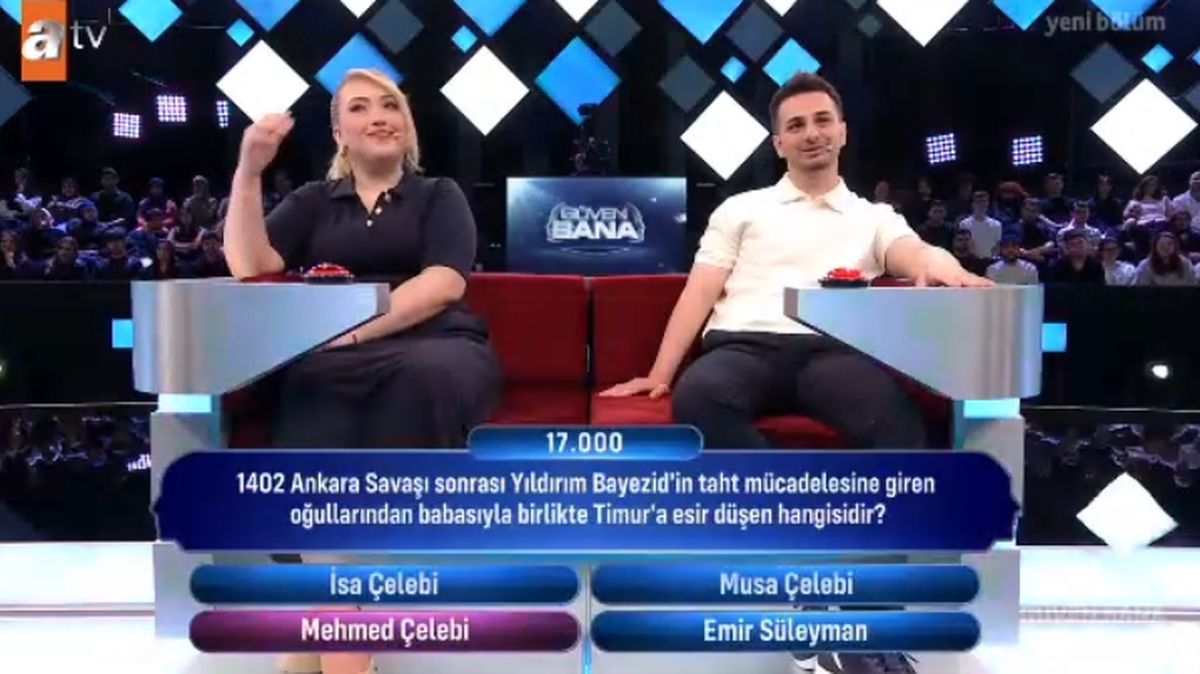 1402 Ankara Savaşı sonrası Yıldırım Bayezid'in taht mücadelesine giren oğullarından babasıyla birlikte Timur'a esir düşen hangisidir?