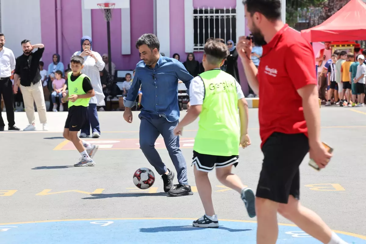 Bağcılar'da Yaz Spor Okulları Başladı