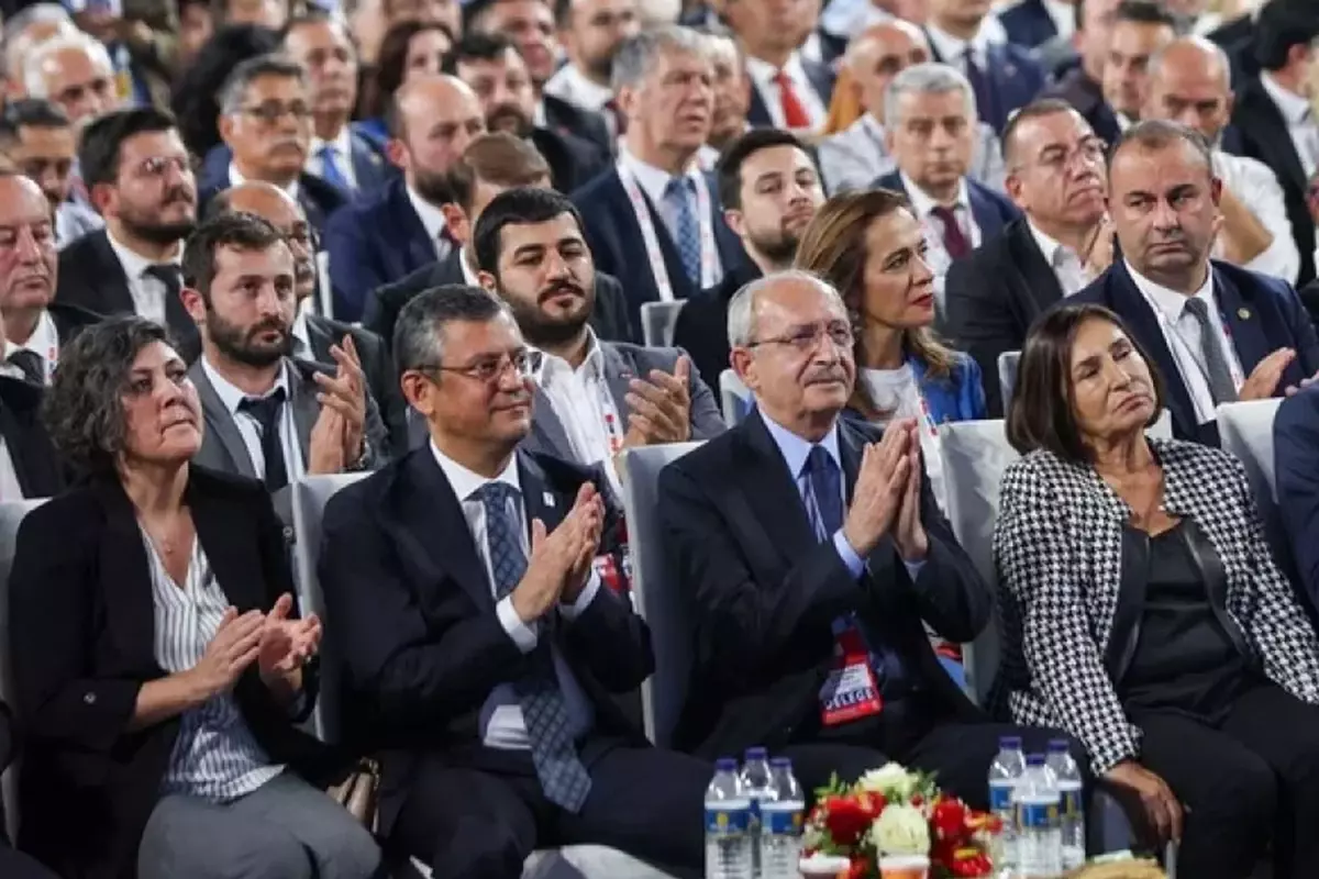 CHP kurultay davasında yeni karar! Görevsizlik kararı kaldırıldı