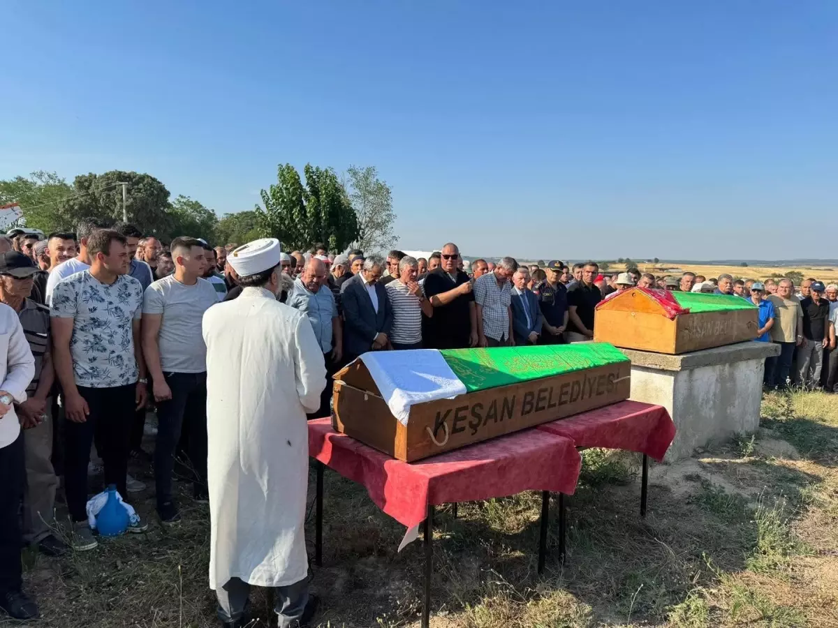 Hamile Kadın ve Eşi Toprağa Verildi