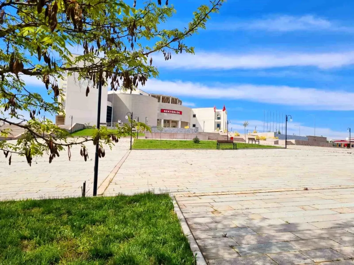 Kastamonu Üniversitesi'nden Leman Dergisi'ne Tepki
