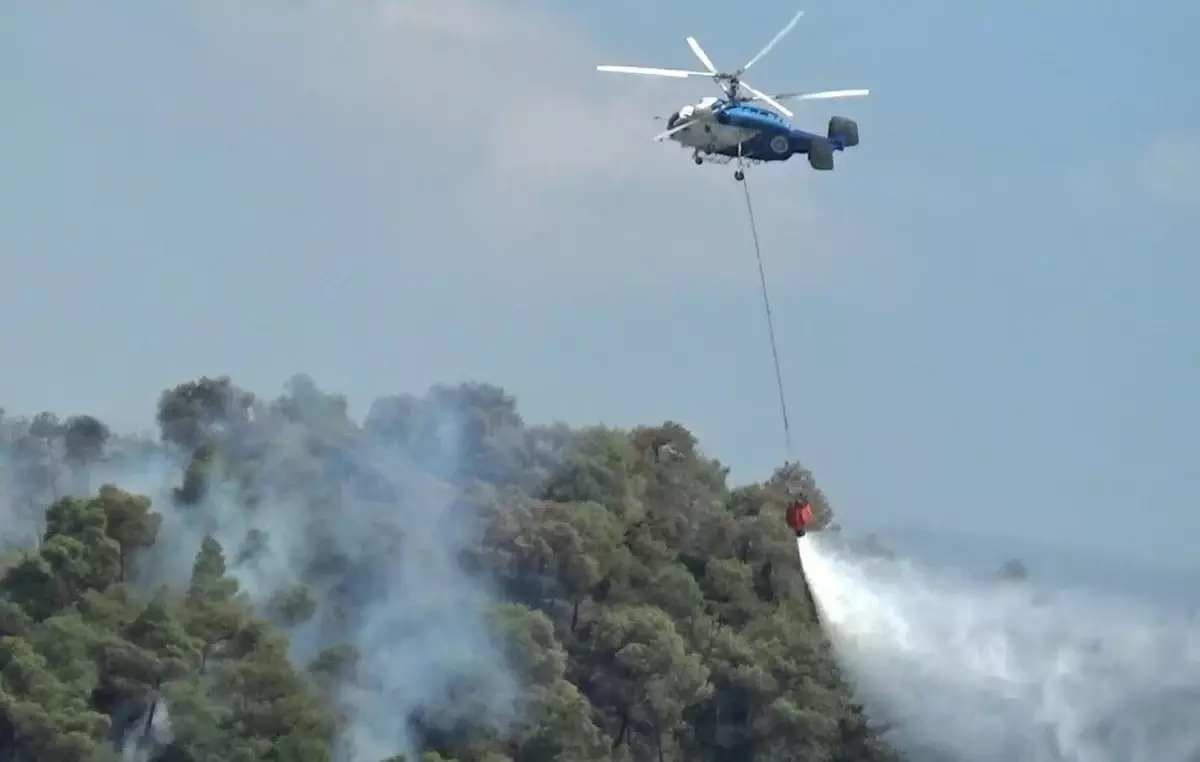 Manisa'da Çıkan Yangın Salihli'ye Ulaştı