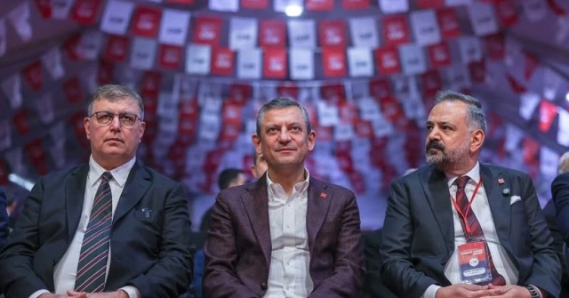 Şenol Aslanoğlu kimdir, kaç yaşında, nereli? CHP İzmir İl Başkanı Şenol Aslanoğlu hangi görevlerde bulundu? Şenol Aslanoğlu kimdir, kaç yaşında, nereli? CHP İzmir İl Başkanı Şenol Aslanoğlu hangi görevlerde bulundu?