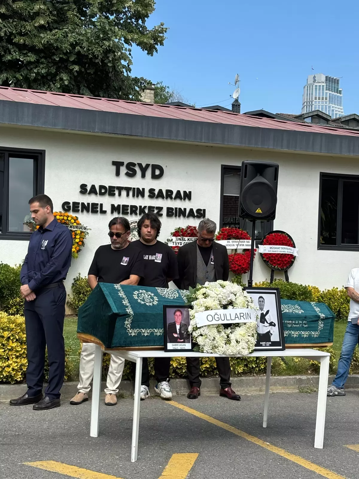 Sabri Ugan son yolculuğuna uğurlandı