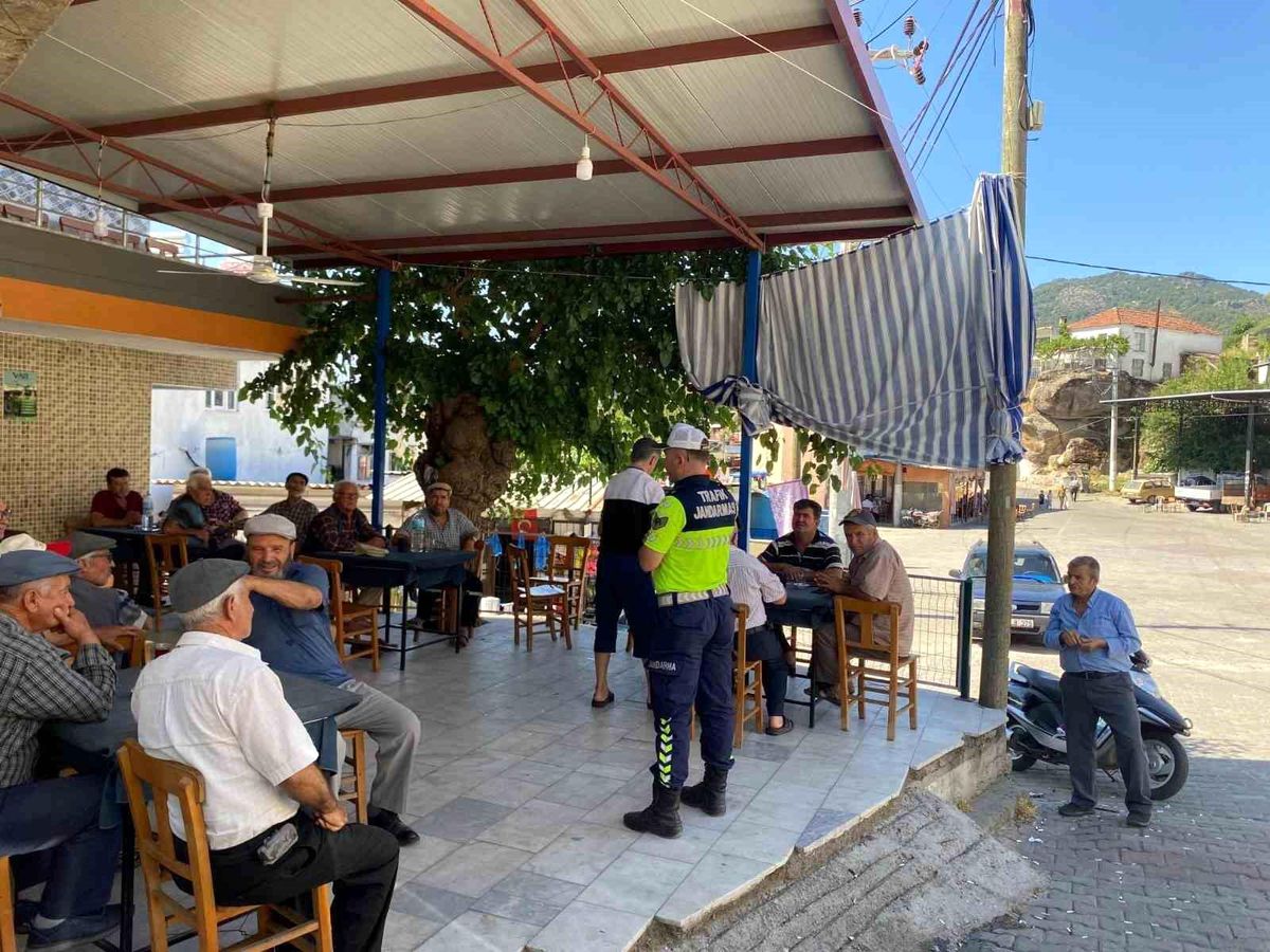 Aydın'da Traktör Sürücülerine Güvenlik Eğitimi