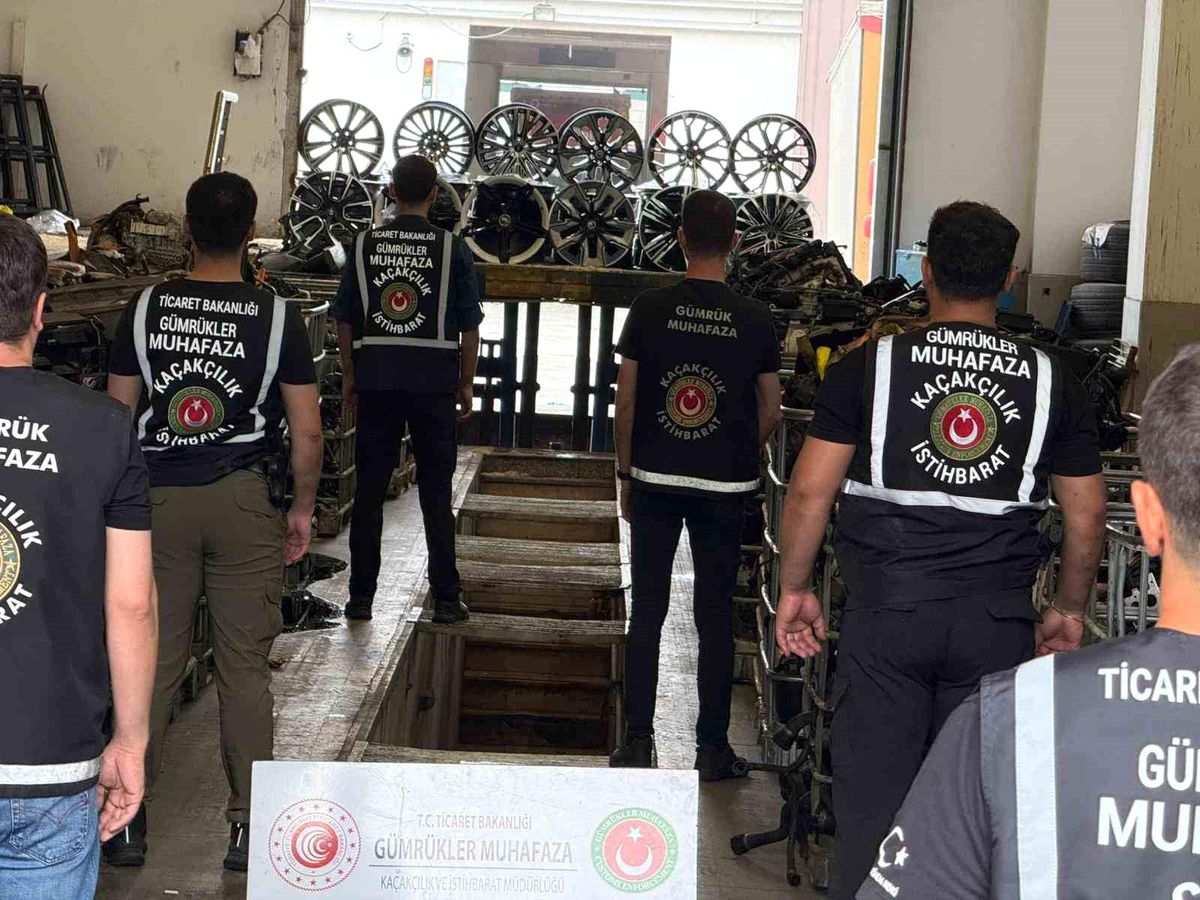 32,5 Milyon TL Değerinde Kaçak Lüks Oto Yedek Parçası Ele Geçirildi