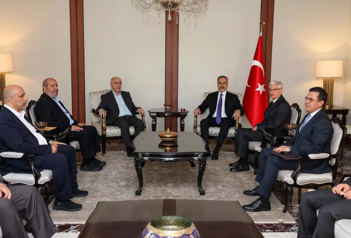 Hakan Fidan, Hamas Heyeti ile Gazze'deki Durumu Görüştü