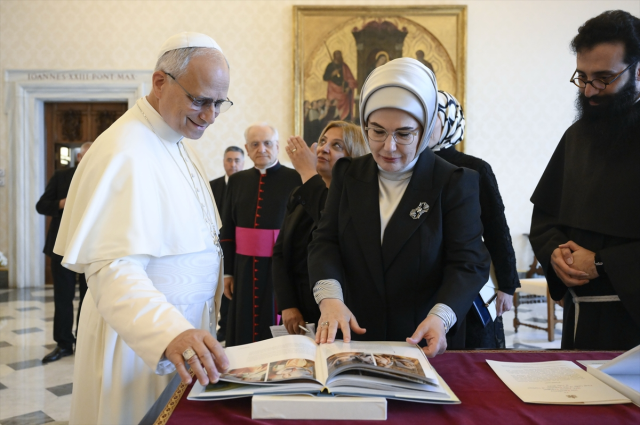Emine Erdoğan met with Pope Leo XIII