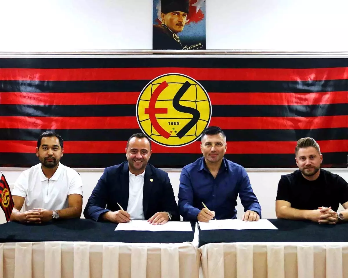 Eskişehirspor, Teknik Direktör Serdar Göçerler ile Anlaştı