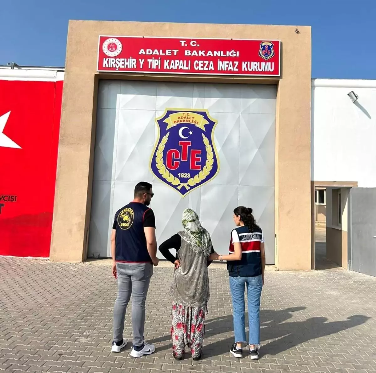 Kırşehir'de Hakkında Hapis Cezası Bulunan Kadın Hükümlü Yakalandı