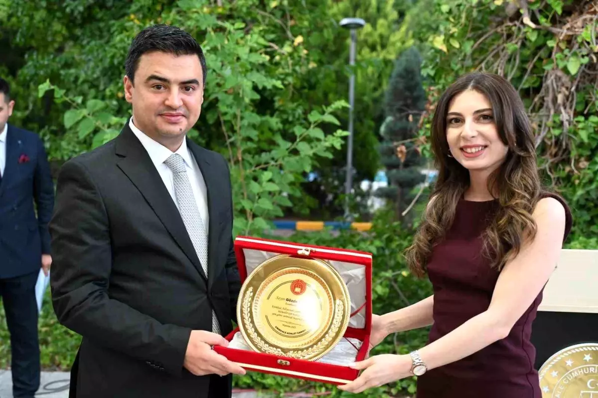 Kırıkkale'de Hakim ve Savcılara Veda Programı Düzenlendi