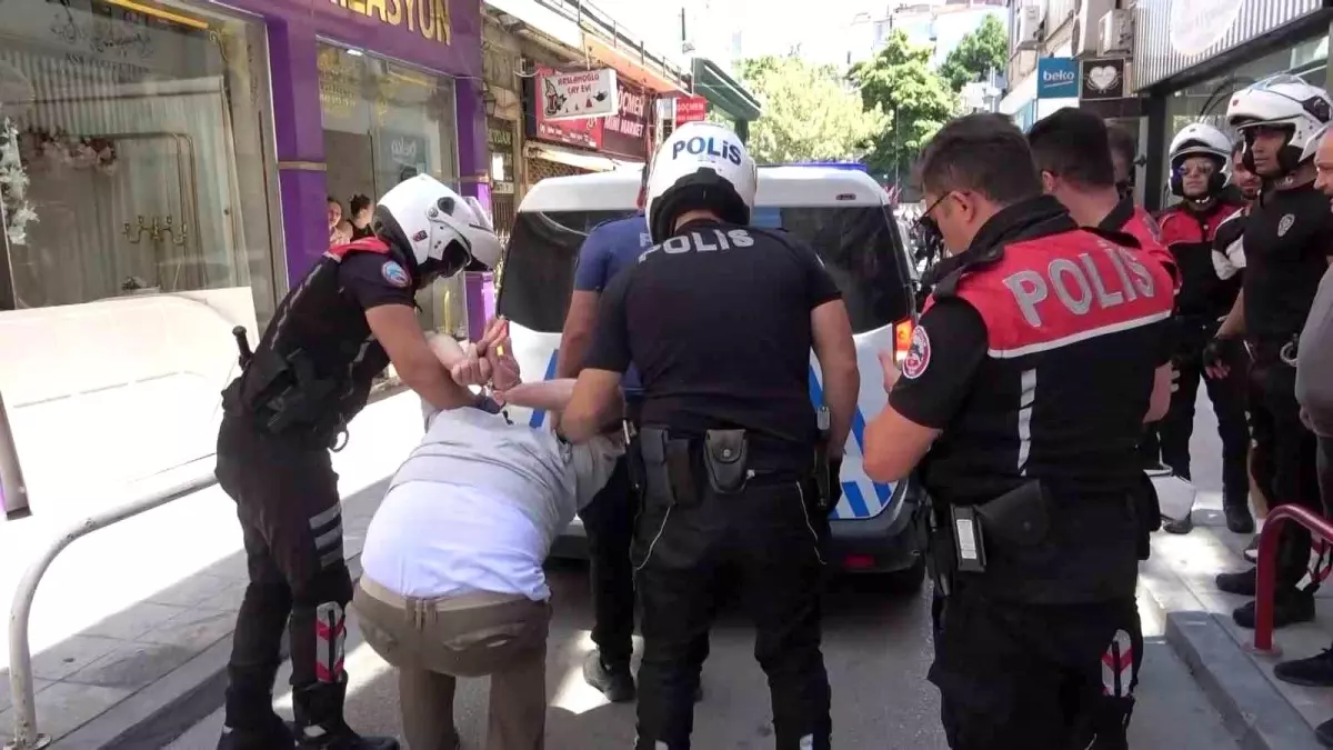 Samsun'daki Park Yeri Kavgasına Gazeteciye Müdahale: Soruşturma Başlatıldı