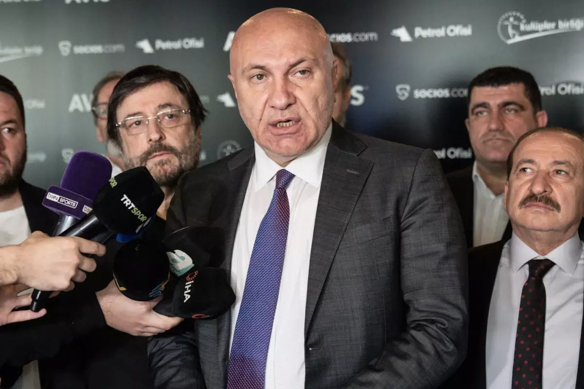 Samsunspor Başkanı Yüksel Yıldırım'dan Süper Lig için flaş iddia: Yine 2 takımla oynanacak