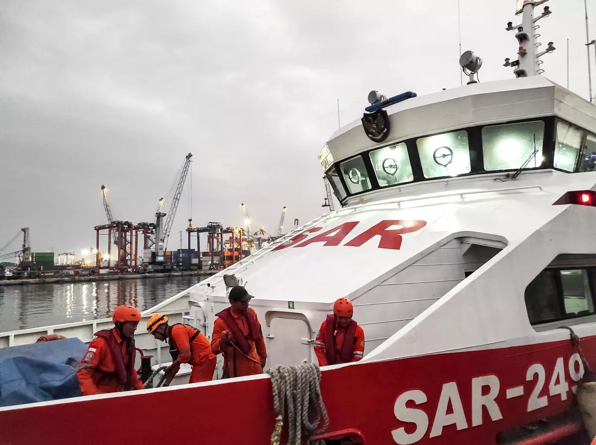 Bali Boğazı'nda Feribot Batması: 4 Ölü, 38 Kayıp