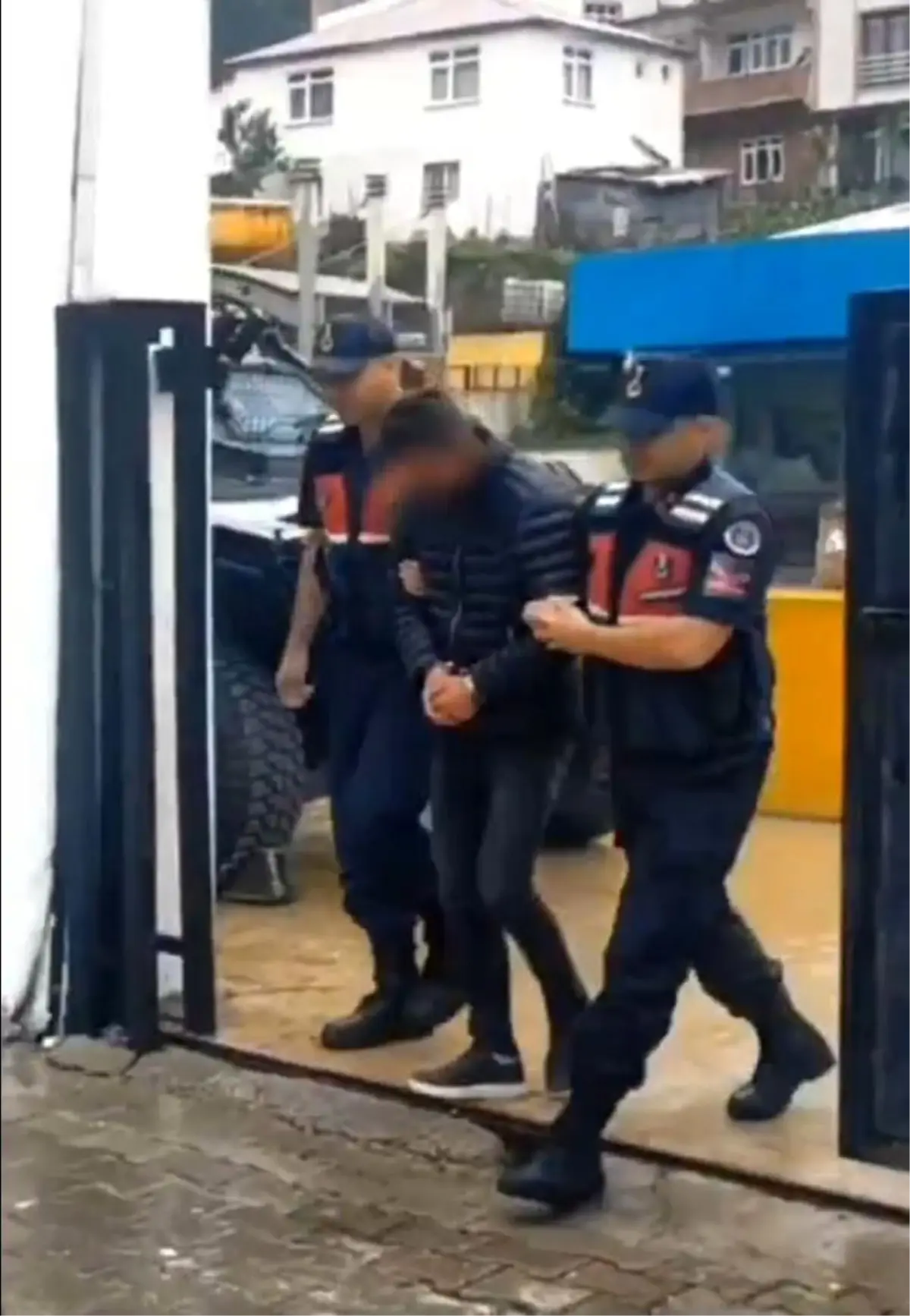 Giresun'da Sürücünün Tehlikeli Davranışı Sosyal Medyada Tepki Çekti