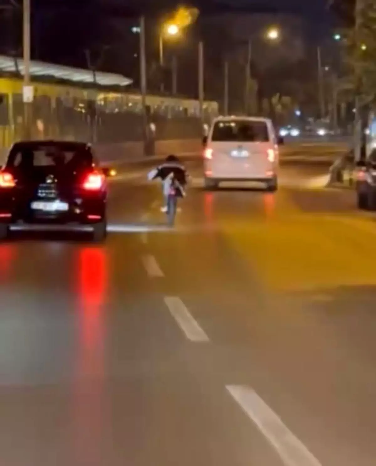 Bursa'da Tehlikeli Motosiklet Şovları Trafikte Panik Yarattı