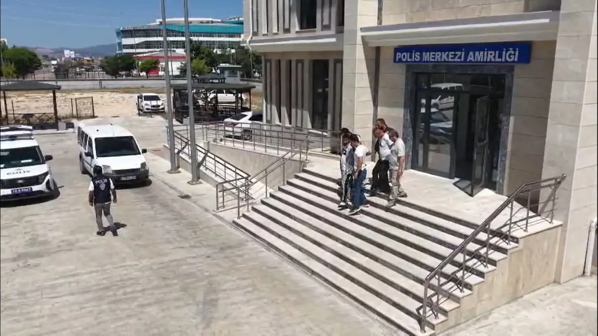 Bursa'da İki Firari Hükümlü Yakalandı