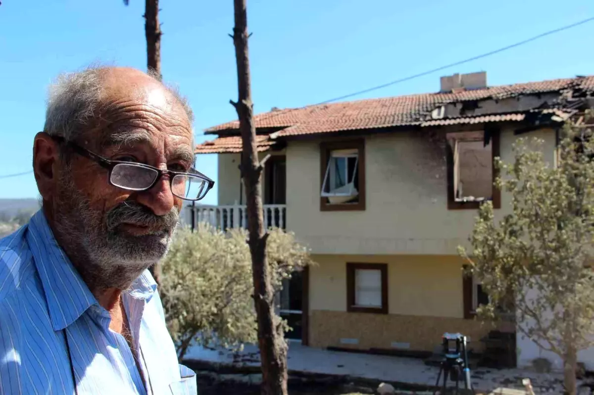 Çeşme'deki Yangın, Erythrai Antik Kenti'ne Zarar Verdi