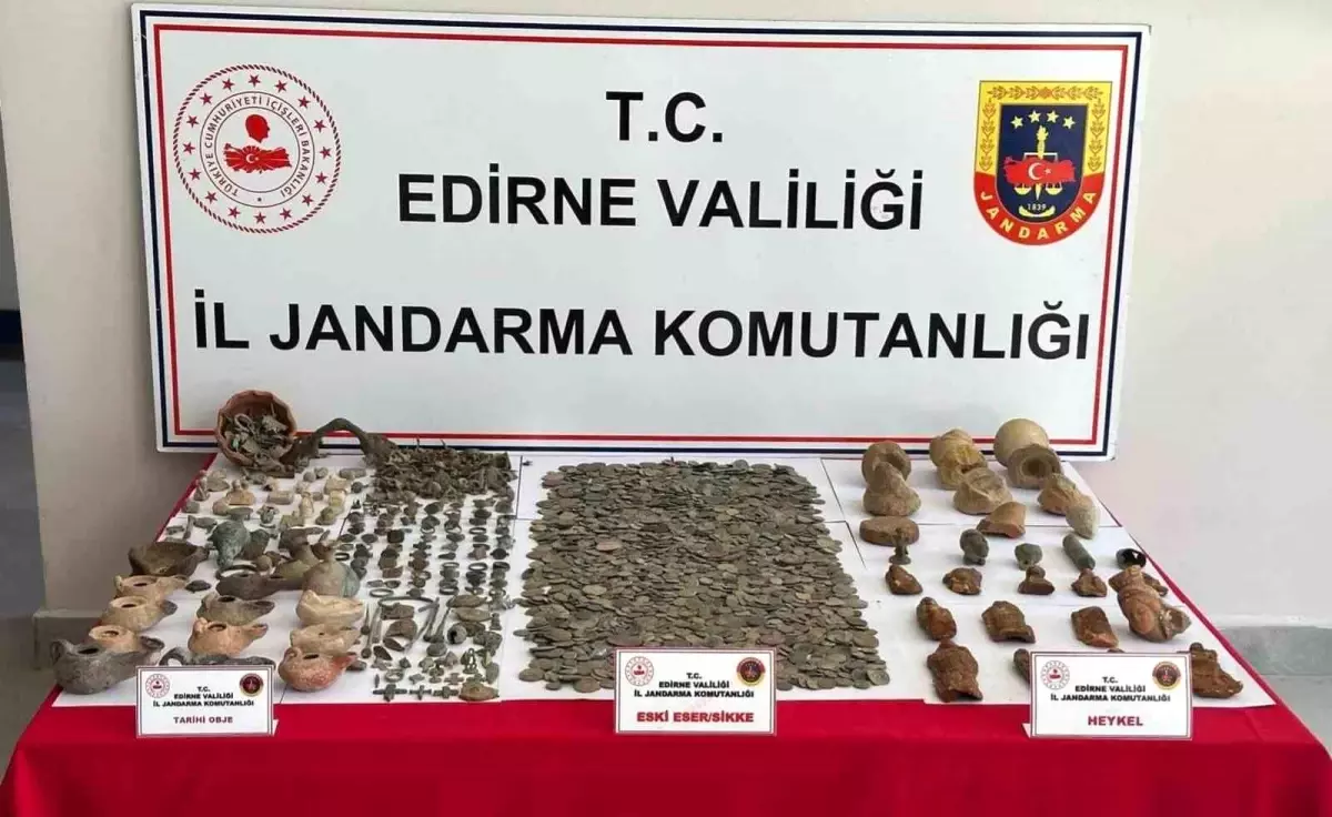 Edirne'de Jandarmadan Tarihi Eser Operasyonu